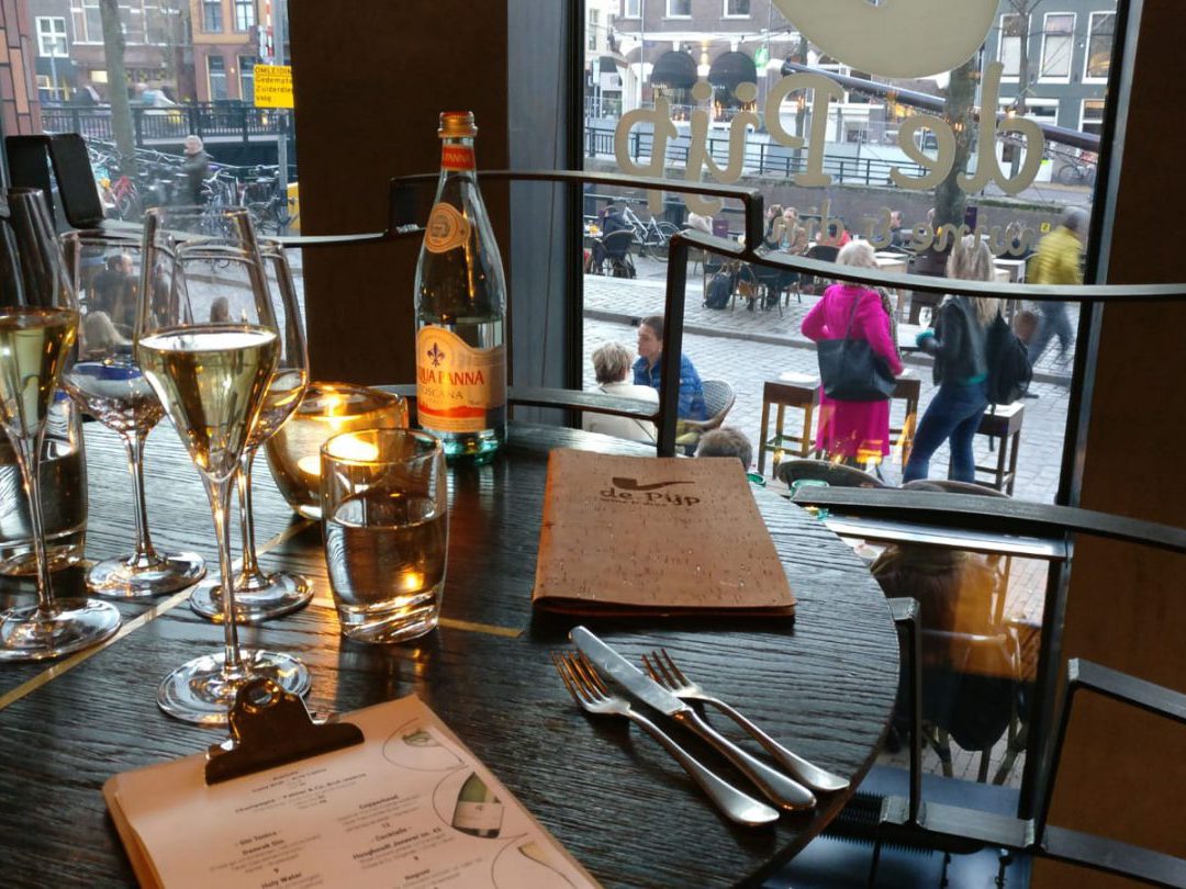 De Pijp Groningen: wijnarrangement 'wine and dine' met wijn en spijs