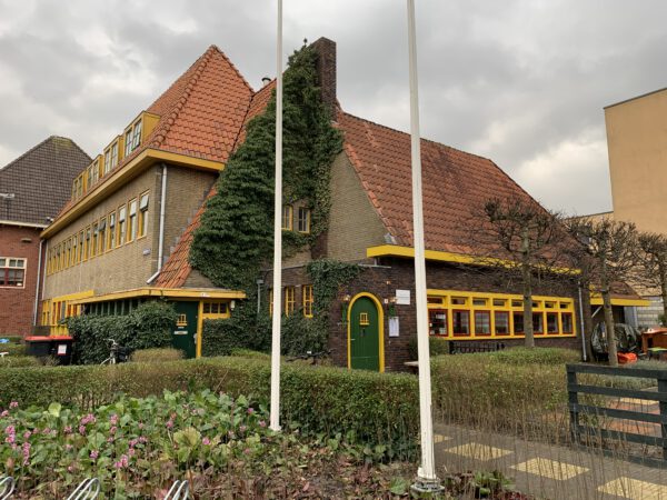 Koffie Groningen: stadsrestaurant het oude politiebureau