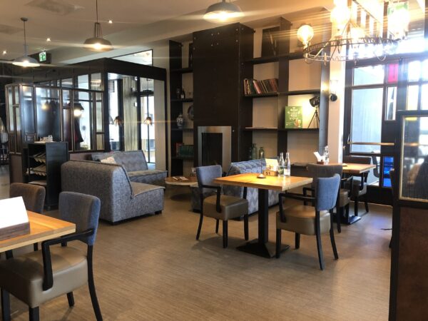 De Rietschans: lekker lunchen aan het water van Paterswoldsemeer en gratis parkeren