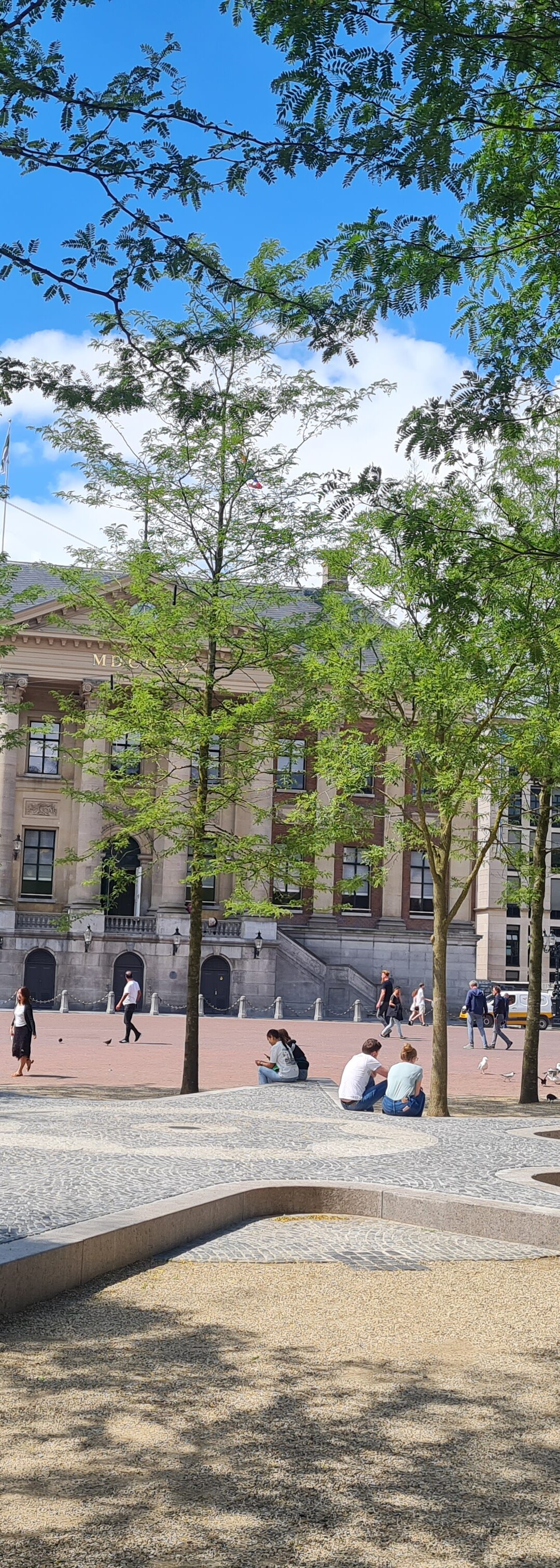 Een ode aan Groningen. muziekvideo Timethy. Foto Grote Markt van Lieuwe